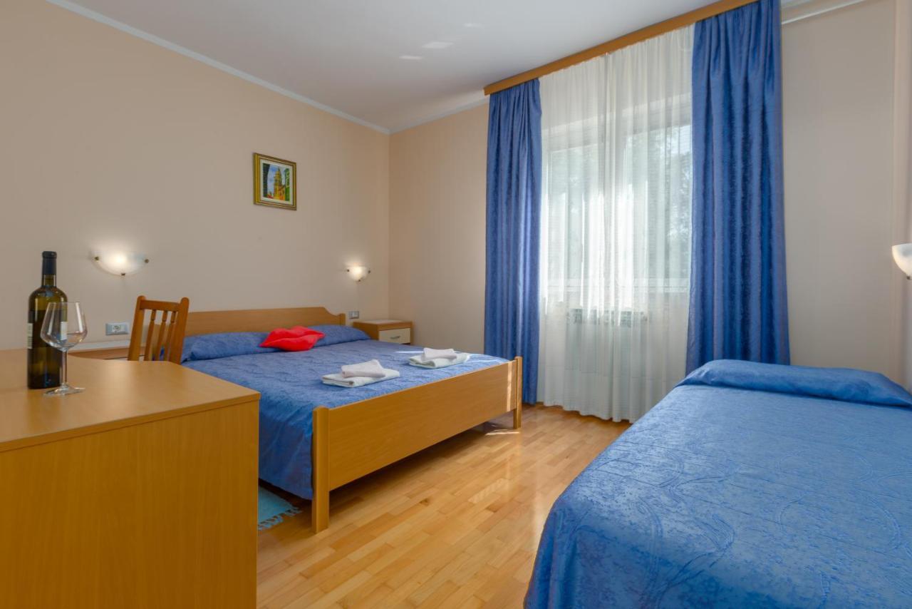 פורץ Apartments Maria מראה חיצוני תמונה