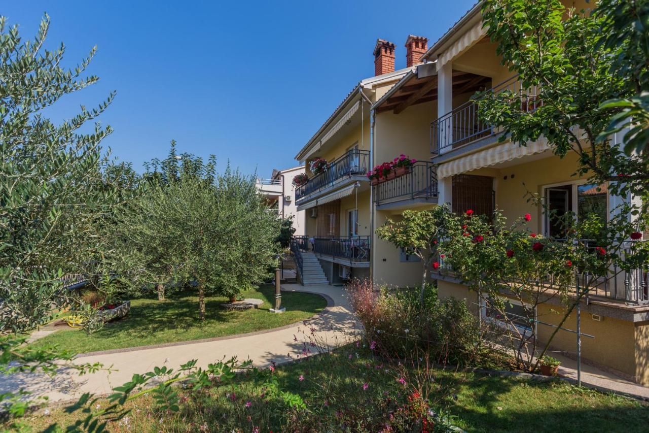 פורץ Apartments Maria מראה חיצוני תמונה