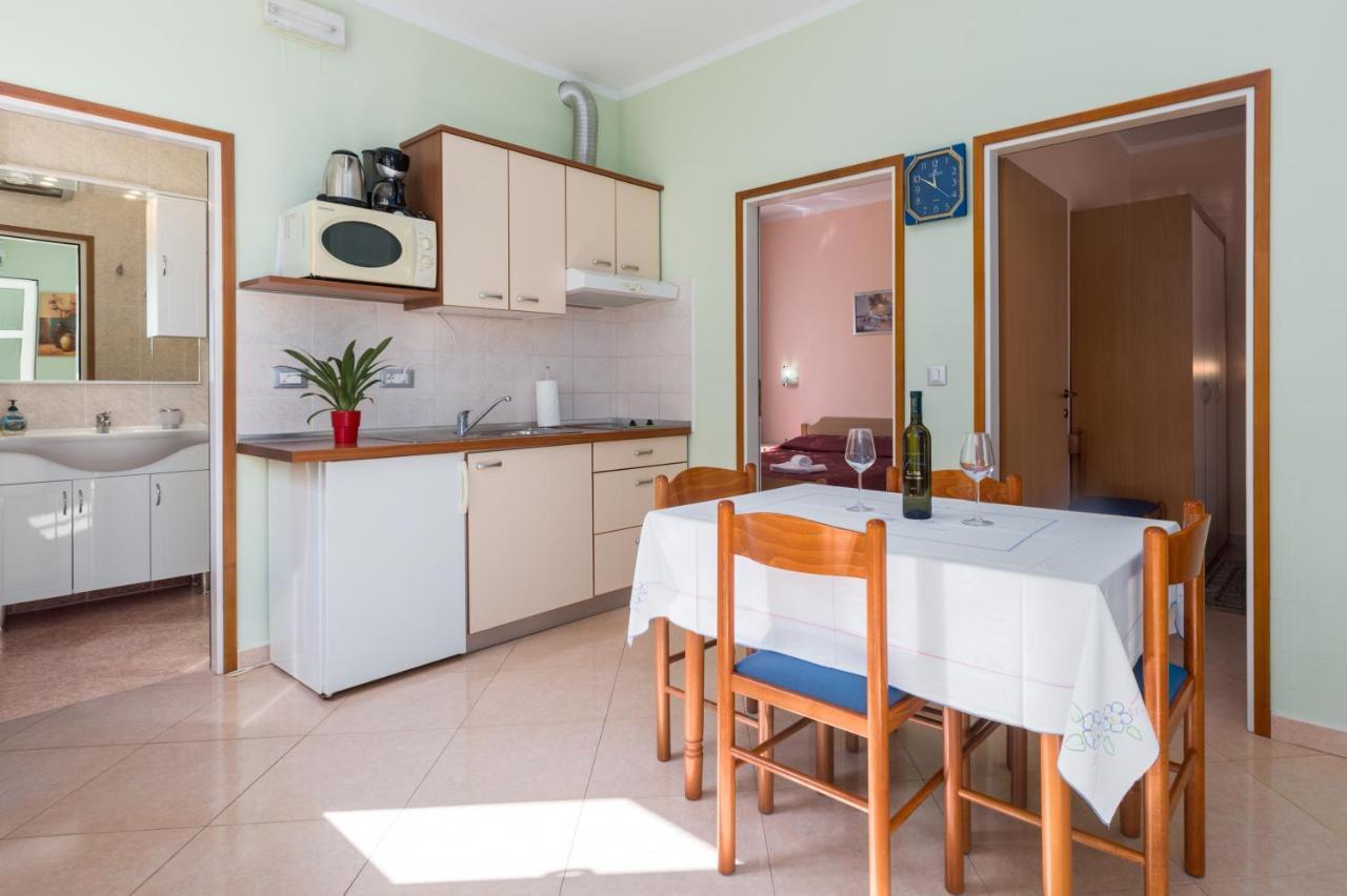 פורץ Apartments Maria מראה חיצוני תמונה